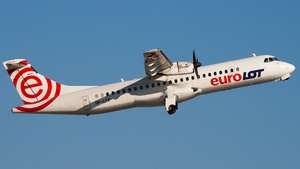 Photo of SP-LFF - ATR 72-202 operated by euroLOT