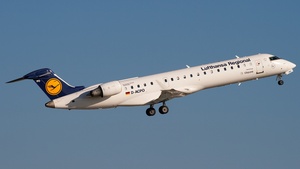 Photo of D-ACPO - Bombardier CRJ-701ER operated by Lufthansa CityLine