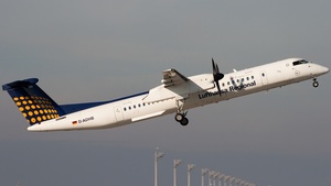 Photo of D-ADHB - Bombardier DHC-8-402 Dash 8 Q400 operated by Lufthansa Regional (opb Augsburg Airways)
