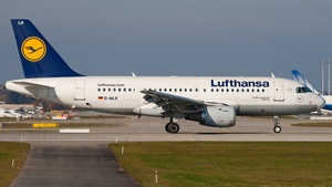 Photo of D-AILX - Airbus A319-114 operated by Lufthansa