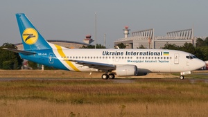 Photo of UR-GAL - Boeing 737-341 operated by Ukraine International Airlines