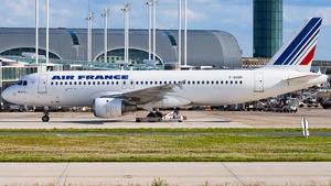 Photo of F-GHQD - Airbus A320-211 operated by Air France