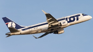 Photo of SP-LDI - Embraer ERJ-170STD operated by LOT Polish Airlines