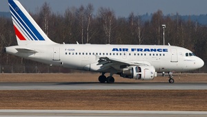Photo of F-GUGR - Airbus A318-111 operated by Air France