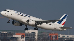 Photo of F-GKXH - Airbus A320-214 operated by Air France