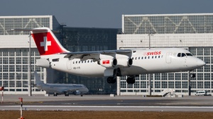 Photo of HB-IXR - British Aerospace Avro RJ100 operated by Swiss International Air Lines