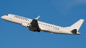 Photo of D-AEMF - Embraer ERJ-190LR operated by Augsburg Airways