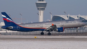 Photo of VQ-BHM - Airbus A321-211 operated by Aeroflot