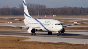Photo of 4X-EKC - Boeing 737-858 operated by El Al Israel Airlines