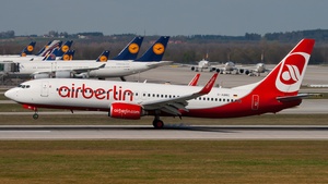 Photo of D-ABBC - Boeing 737-86J operated by Air Berlin