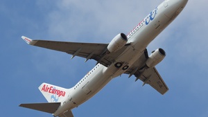 Photo of EC-JBL - Boeing 737-85P operated by Air Europa