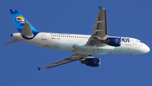 Photo of D-AICK - Airbus A320-212 operated by Condor