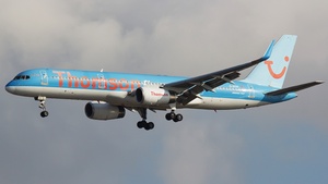 Photo of G-BYAY - Boeing 757-204 operated by Thomsonfly