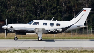 Photo of D-FLYW - Piper PA-46-500TP Malibu Meridian operated by Franconia Air Service