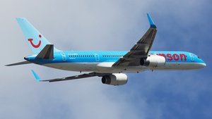 Photo of G-CPEV - Boeing 757-236