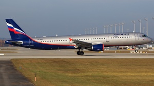 Photo of VQ-BHM - Airbus A321-211 operated by Aeroflot