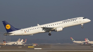 Photo of D-AEBI - Embraer ERJ-195LR operated by Lufthansa CityLine