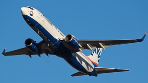 Photo of TC-SUU - Boeing 737-86Q operated by SunExpress