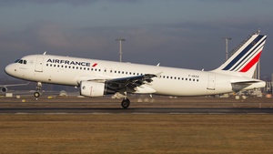 Photo of F-GKXZ - Airbus A320-214 operated by Air France