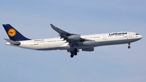 Photo of D-AIFF - Airbus A340-313