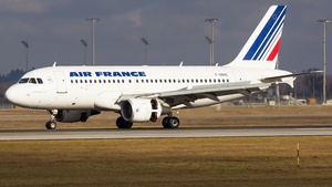Photo of F-GRHS - Airbus A319-111 operated by Air France
