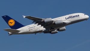 Photo of D-AIMI - Airbus A380-841 operated by Lufthansa