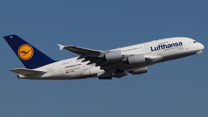 Photo of D-AIMC - Airbus A380-841 operated by Lufthansa