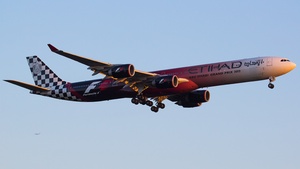 Photo of A6-EHJ - Airbus A340-642 operated by Etihad Airways