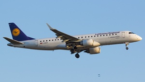 Photo of D-AECF - Embraer ERJ-190LR operated by Lufthansa CityLine