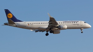 Photo of D-AECD - Embraer ERJ-190LR operated by Lufthansa CityLine