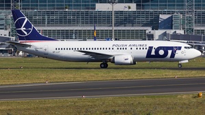 Photo of SP-LLF - Boeing 737-45D operated by LOT Polish Airlines
