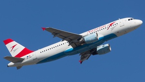 Photo of OE-LBU - Airbus A320-214 operated by Austrian Airlines