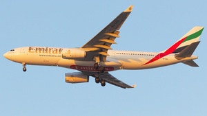 Photo of A6-EAD - Airbus A330-243 operated by Emirates
