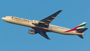 Photo of A6-EMP - Boeing 777-31H operated by Emirates