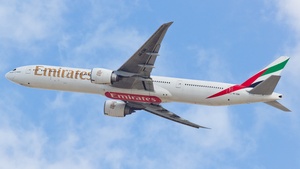 Photo with serial 34483 - Boeing 777-31H(ER)