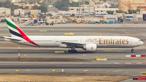 Photo of A6-ECU - Boeing 777-31H(ER) operated by Emirates