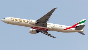 Photo of A6-EGG - Boeing 777-31H(ER) operated by Emirates