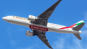 Photo of A6-EWA - Boeing 777-21H(LR) operated by Emirates