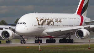 Photo of A6-EDR - Airbus A380-861 operated by Emirates