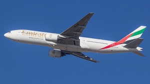 Photo of A6-EMF - Boeing 777-21H operated by Emirates