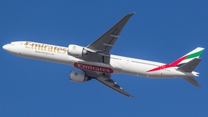 Photo of A6-EGT - Boeing 777-31H(ER) operated by Emirates