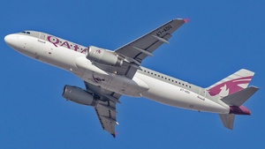 Photo of A7-ADU - Airbus A320-232 operated by Qatar Airways