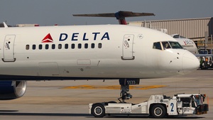 Photo of N530US - Boeing 757-251 operated by Delta Air Lines