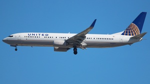 Photo of N68807 - Boeing 737-924(ER) operated by United Airlines