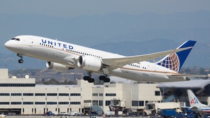 Photo of N27908 - Boeing 787-8 Dreamliner operated by United Airlines