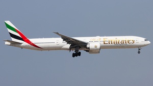 Photo of A6-EGZ - Boeing 777-31H(ER) operated by Emirates