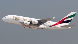 Photo of A6-EDM - Airbus A380-861 operated by Emirates