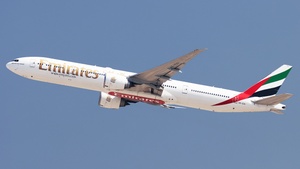 Photo of A6-EGI - Boeing 777-31H(ER) operated by Emirates