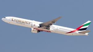 Photo with serial 42323 - Boeing 777-31H(ER)