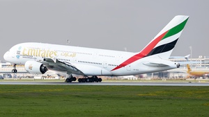 Photo of A6-EEH - Airbus A380-861 operated by Emirates